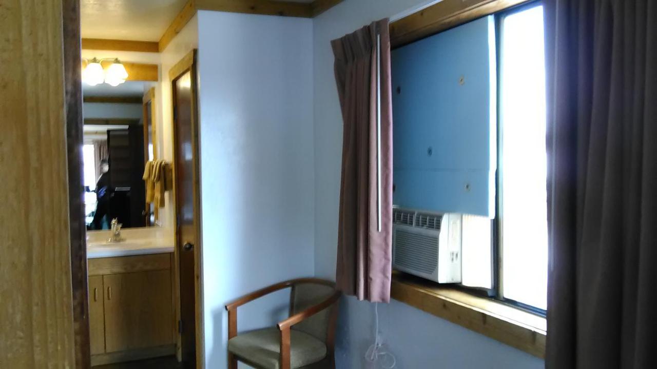 High Country Motel Bellevue Exterior photo
